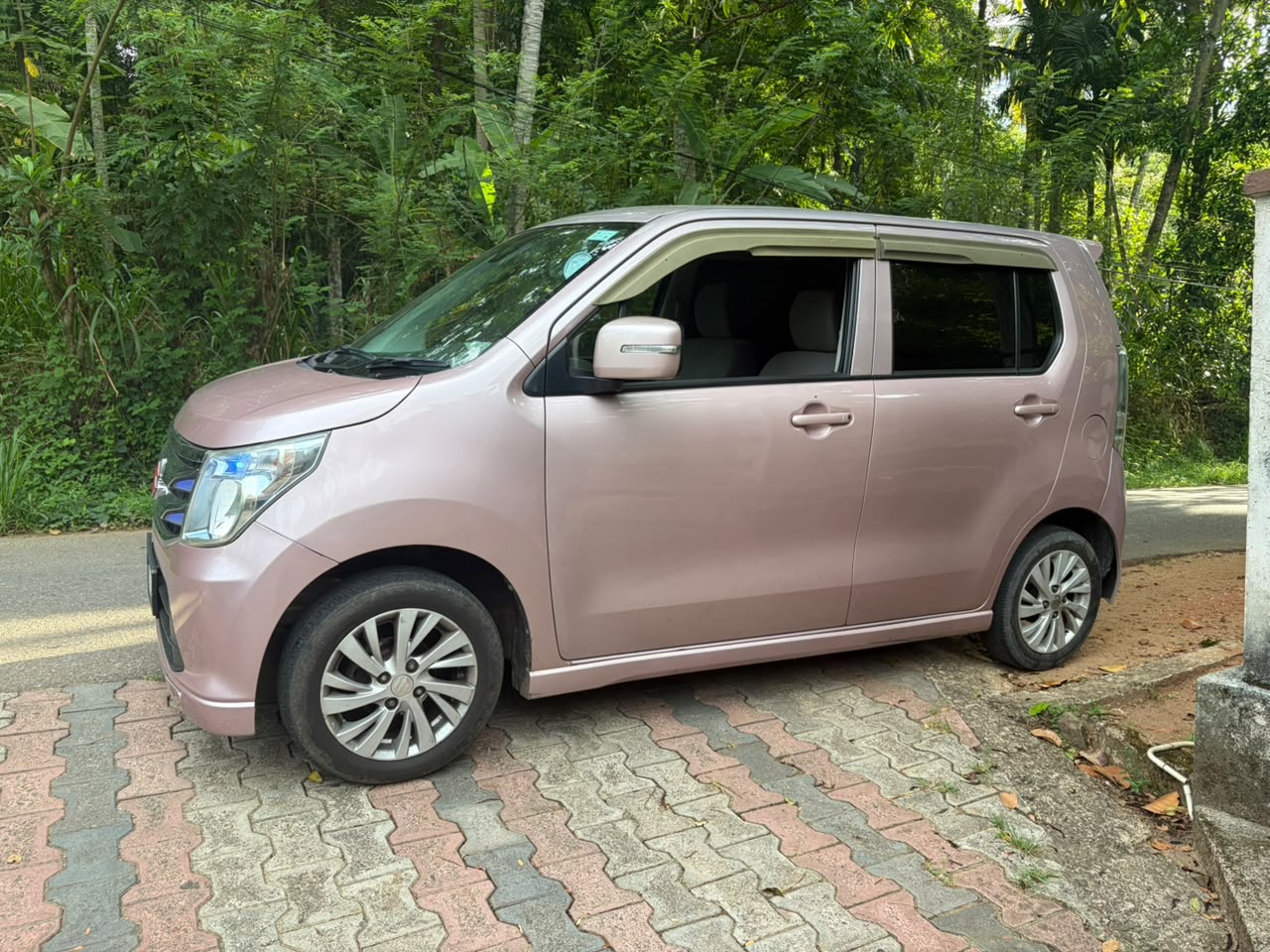 Suzuki Wagon R 2017 - Used Car sale in Sri Lanka - patpat.lk
