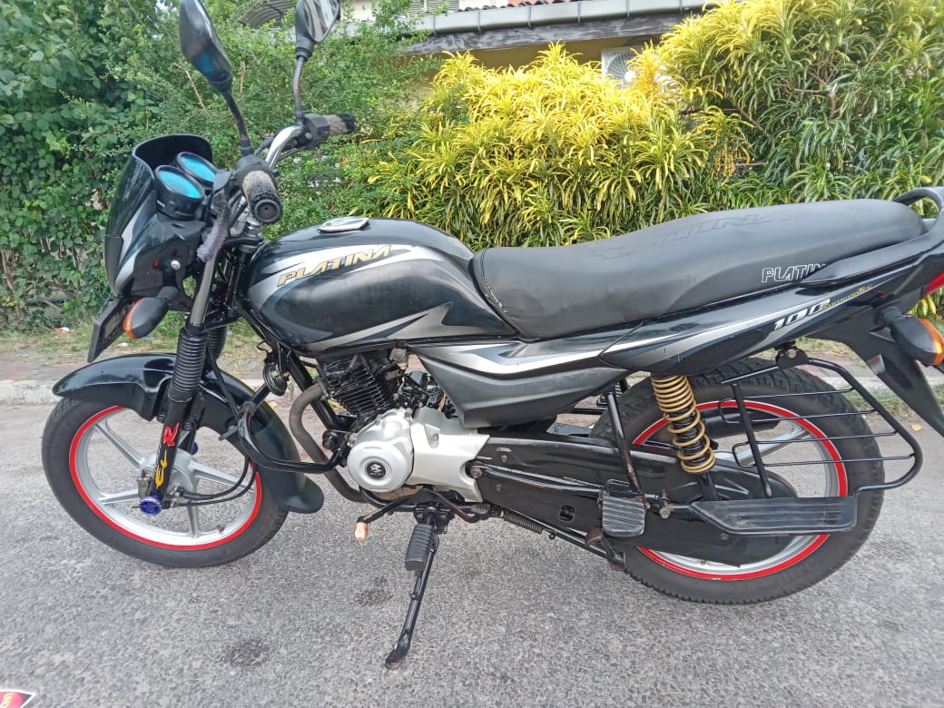 Bajaj Platina 2017 - பயன்படுத்தப்பட்டது பைக் sale in Sri Lanka - patpat.lk