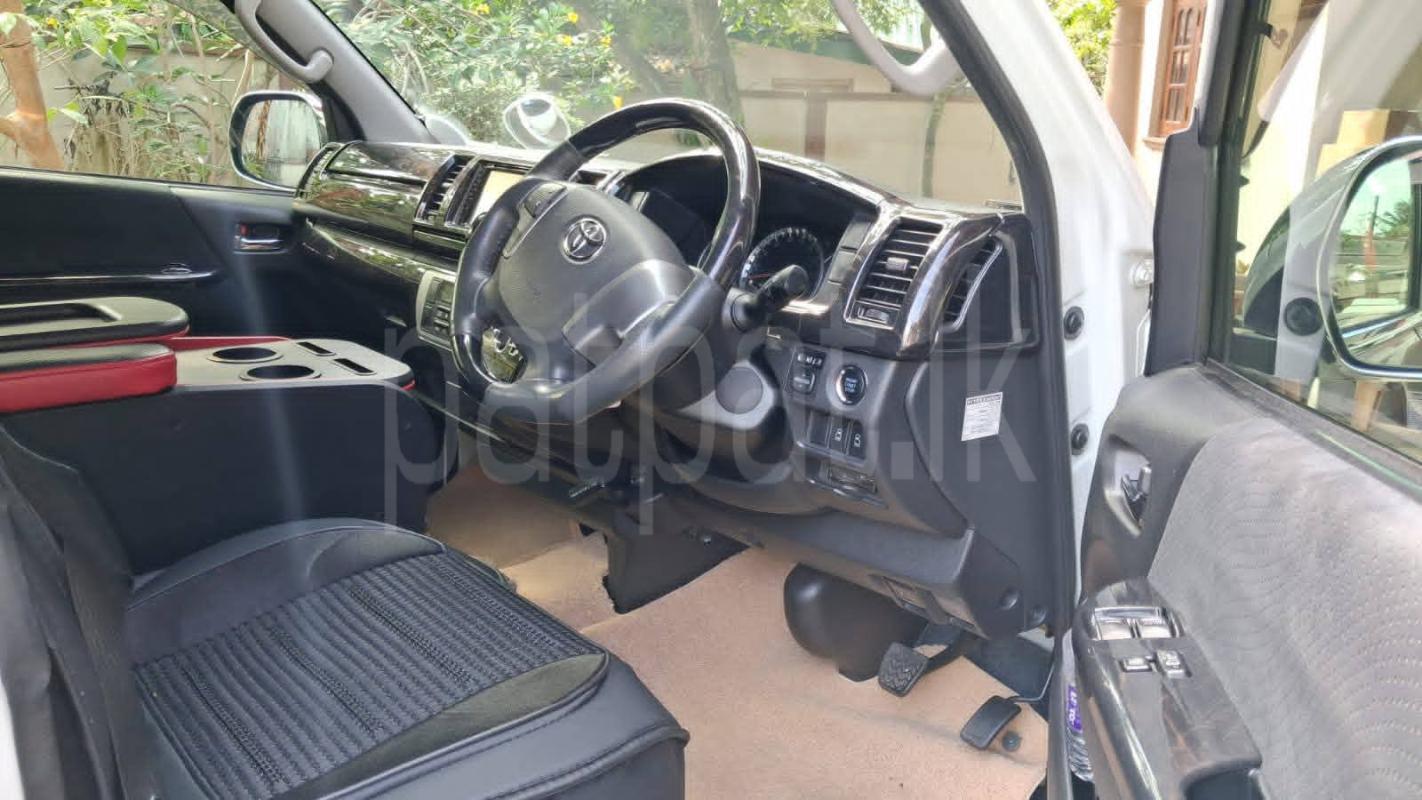 Advertisement image 5