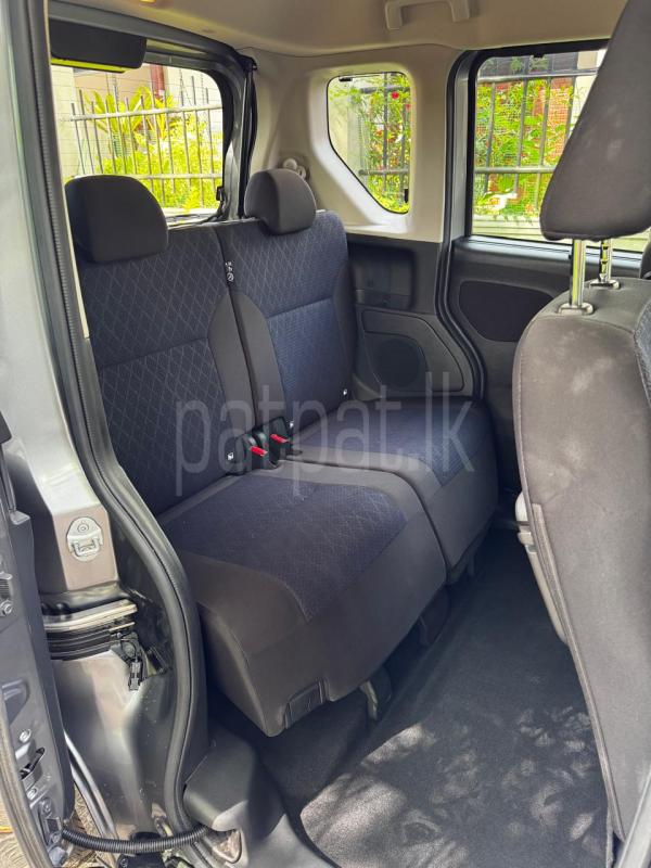 Advertisement image 6