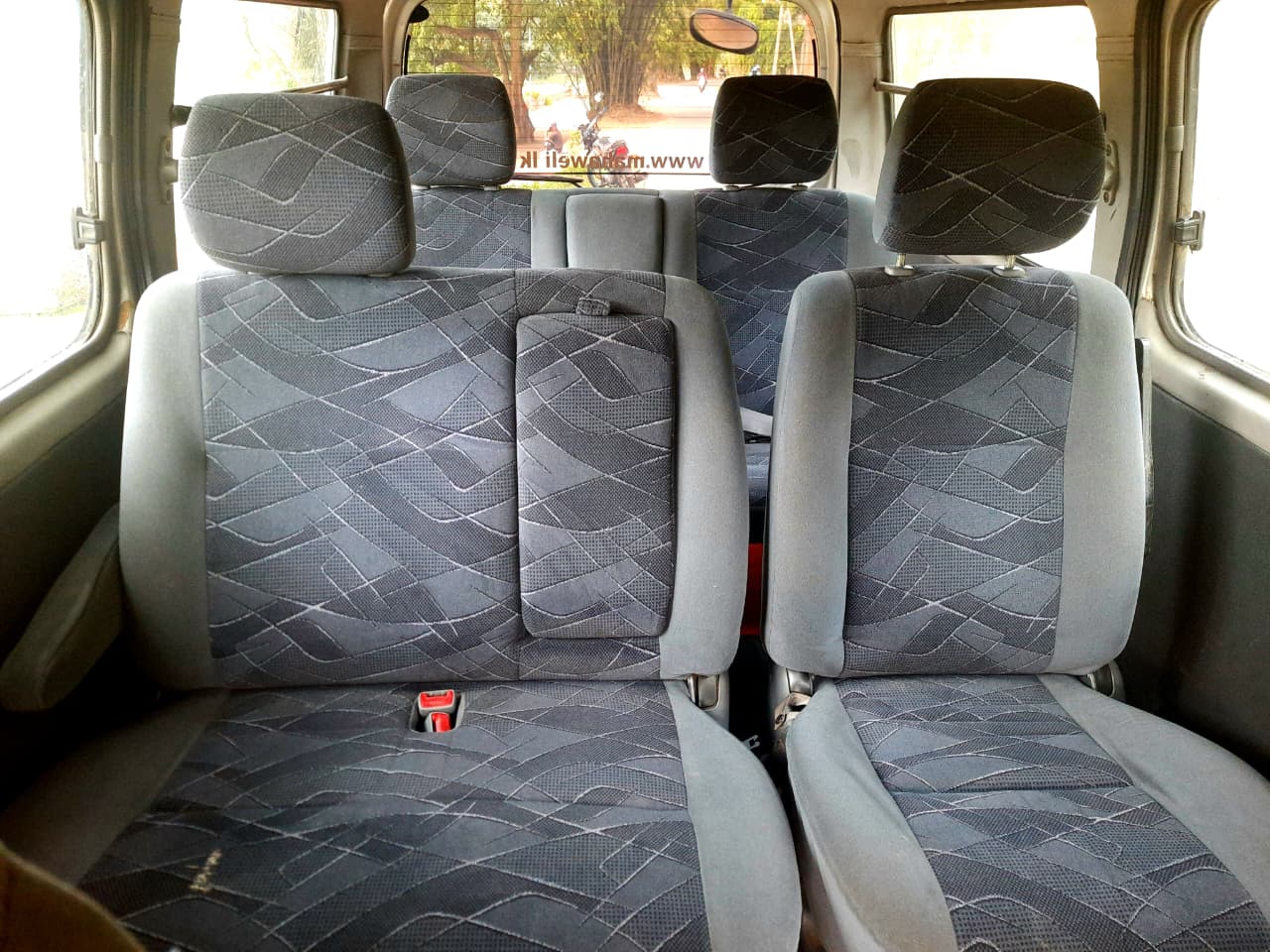 Nissan Caravan 2006 - භාවිතා කරන ලද වෑන් රථය sale in Sri Lanka - patpat.lk
