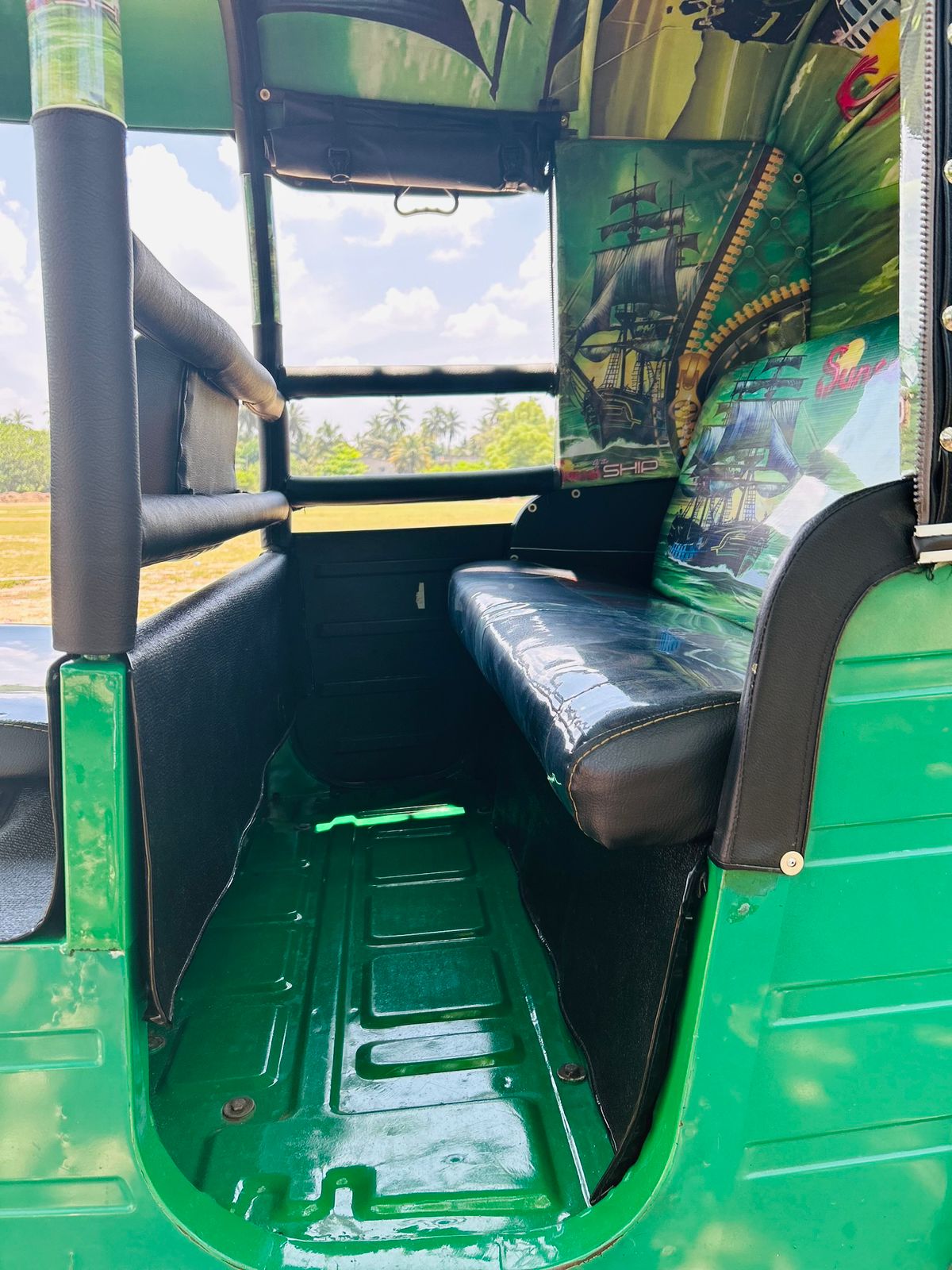 Bajaj Three Wheel 2016 - Used Three wheeler sale in Sri Lanka - patpat.lk