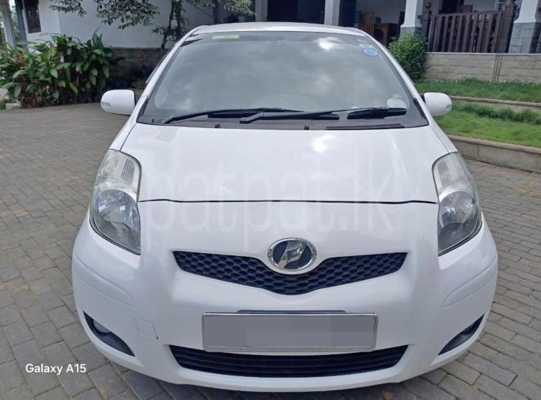 Toyota Vitz 2012 - பயன்படுத்தப்பட்டது கார் sale in Sri Lanka - patpat.lk