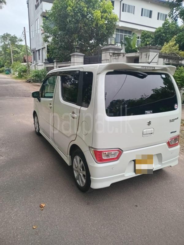 Advertisement image 3