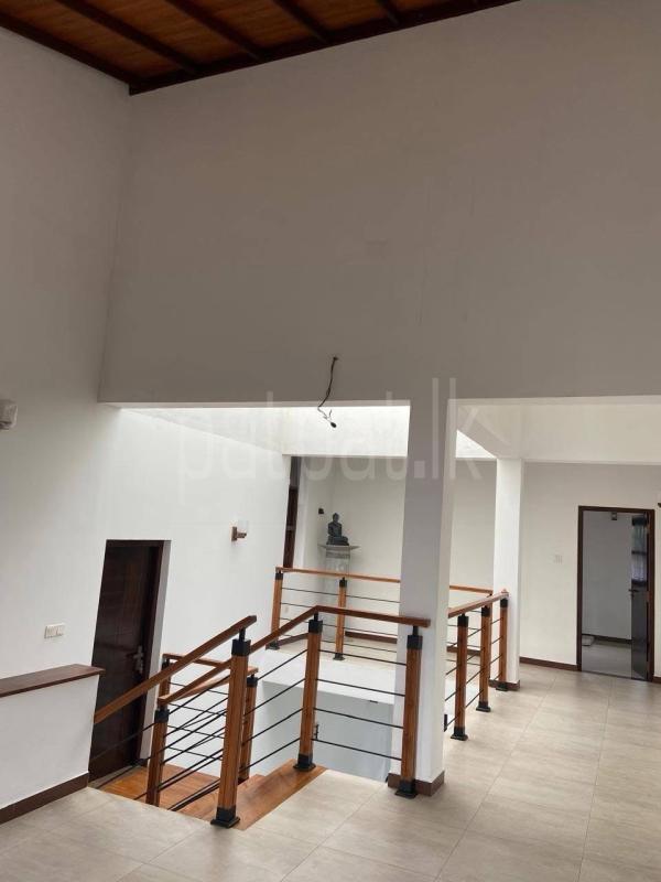 House for Sale in Boralesgamuwa