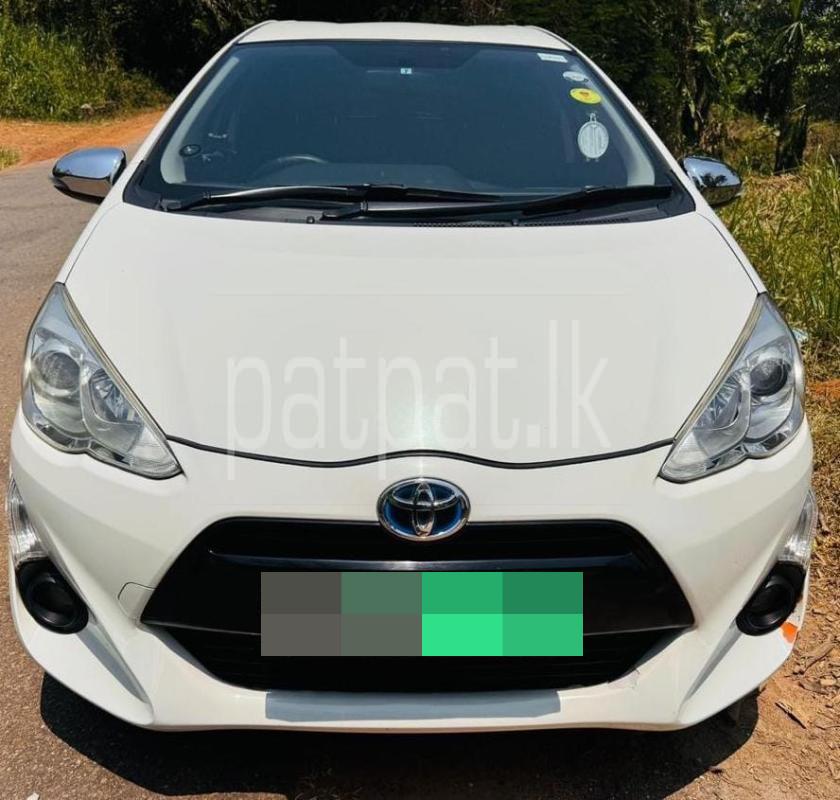Toyota Aqua 2015 - Used Car sale in Sri Lanka - patpat.lk
