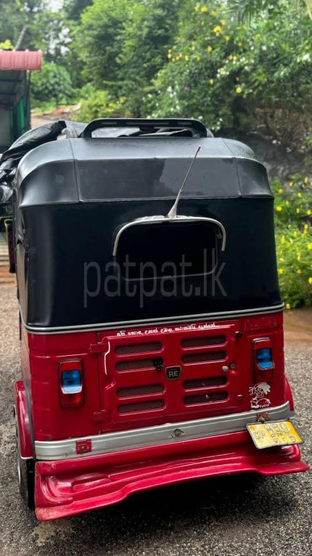 Bajaj 4 stroke 2016 - Used Three wheeler sale in Sri Lanka - patpat.lk