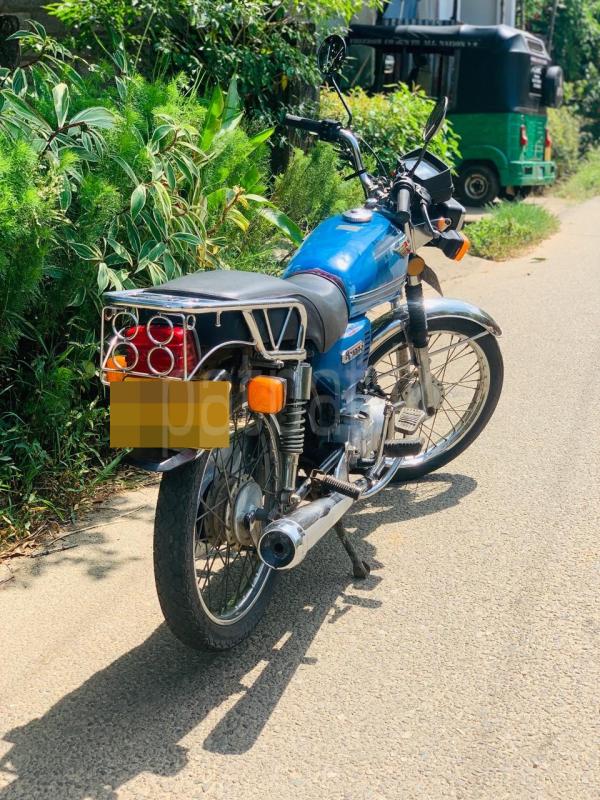 Advertisement image 6