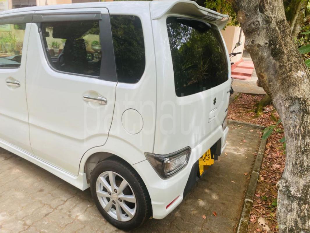 Advertisement image 3