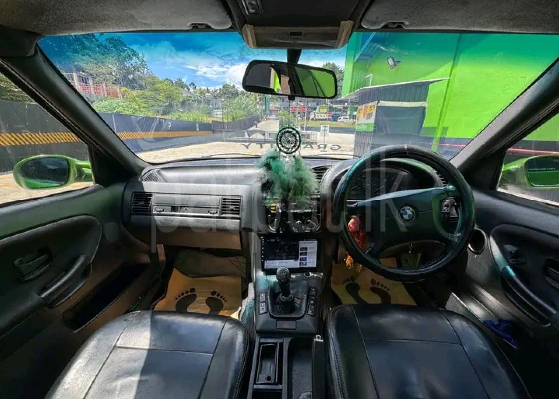 BMW 318i 1992 - பயன்படுத்தப்பட்டது கார் sale in Sri Lanka - patpat.lk