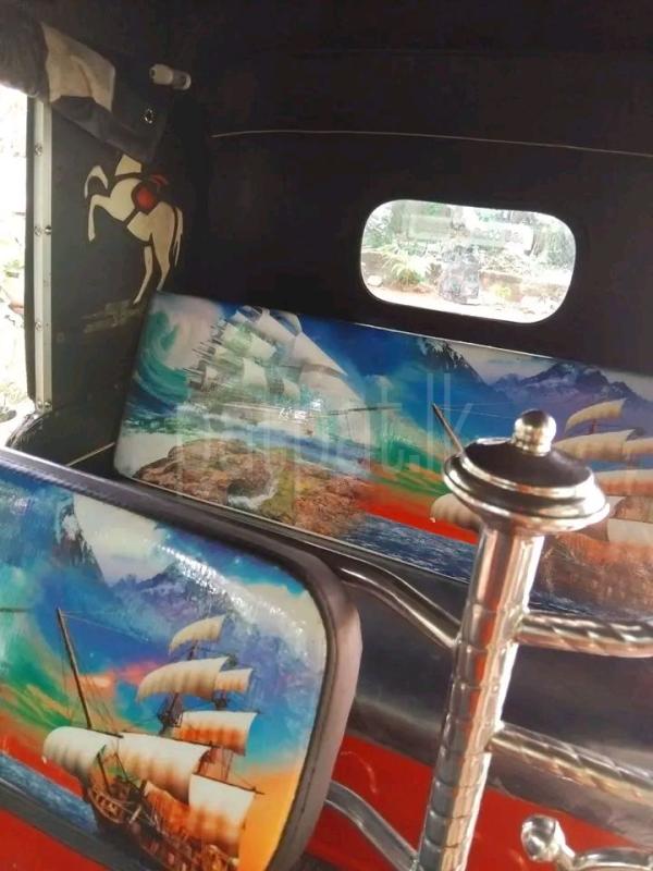 Advertisement image 6