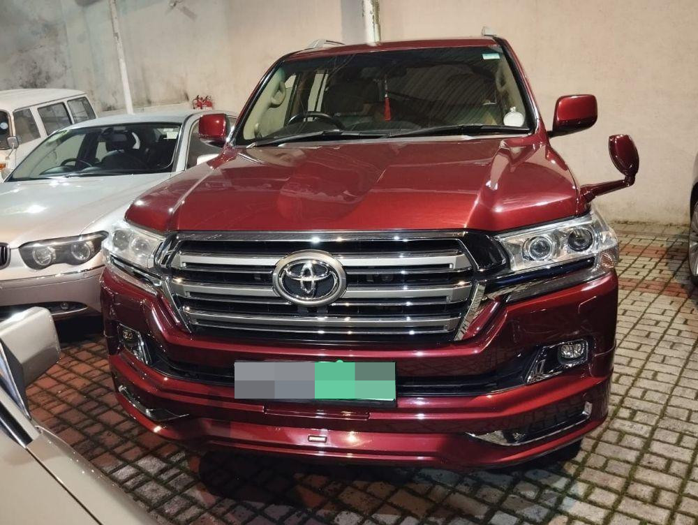 Toyota Land Cruiser 2011 ads-image-1