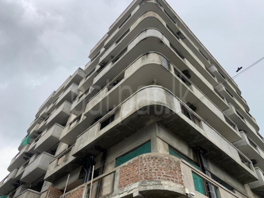 Semi Luxury Apartment for Sale in Dehiwala