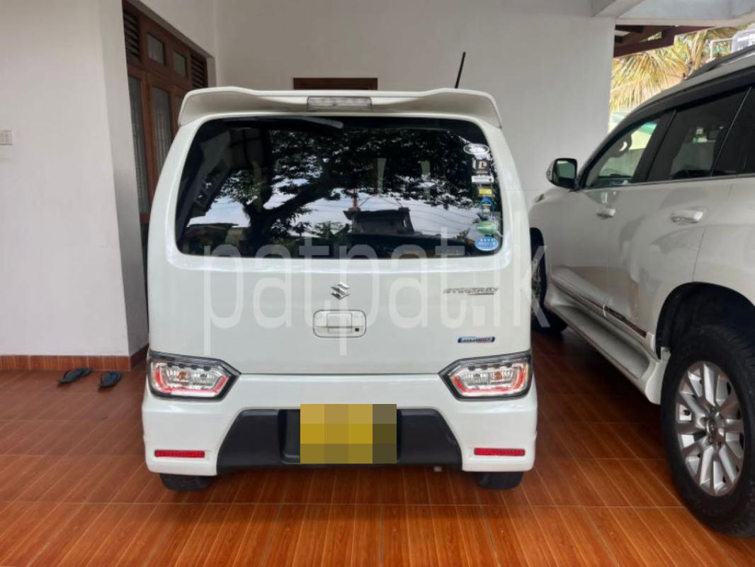 Advertisement image 6