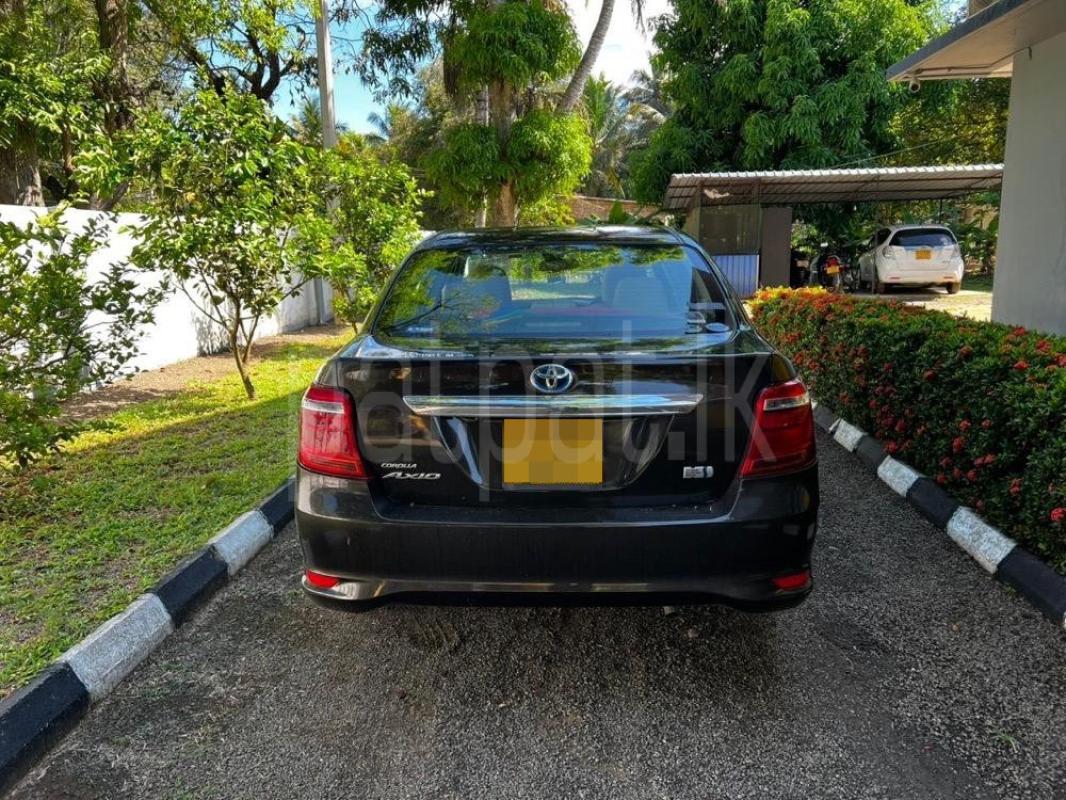 Toyota Axio 2015 - Used Car sale in Sri Lanka - patpat.lk