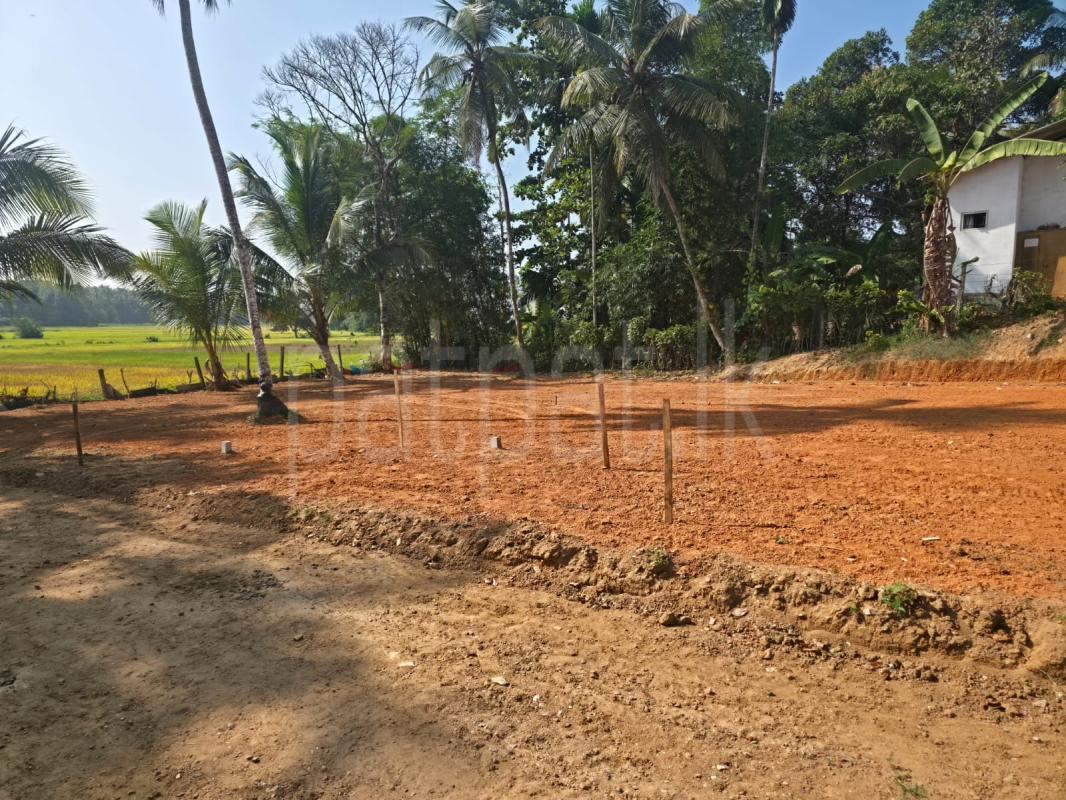 Commercial Land for Sale in Kadawatha