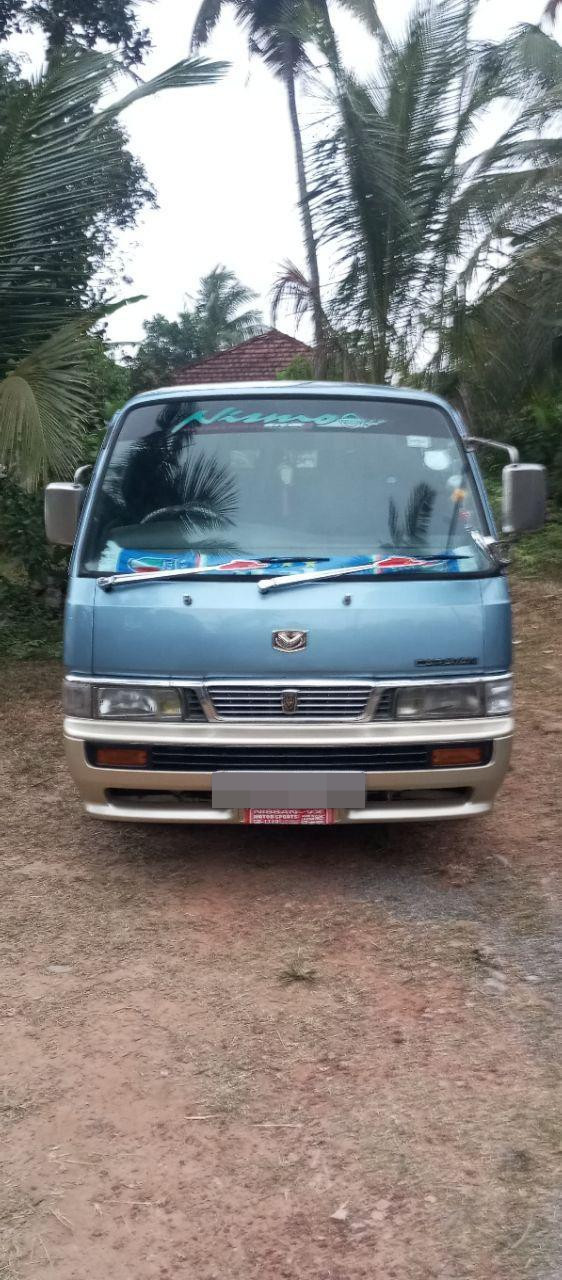 Nissan Caravan 1996 ads-image-1