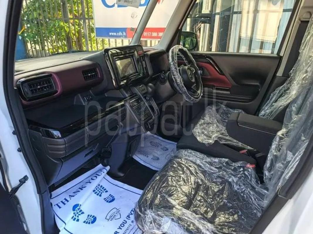 Advertisement image 4