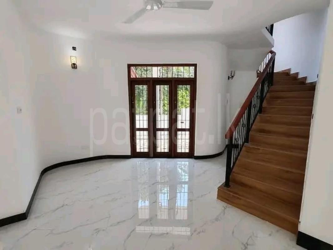 House for Sale in Piliyandala