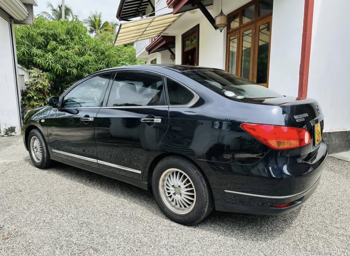 Nissan Bluebird 2005 - Used Car sale in Sri Lanka - patpat.lk