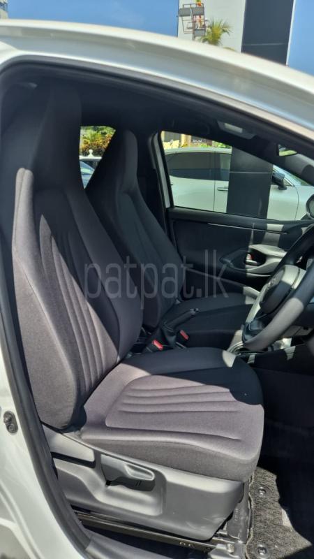 Advertisement image 6