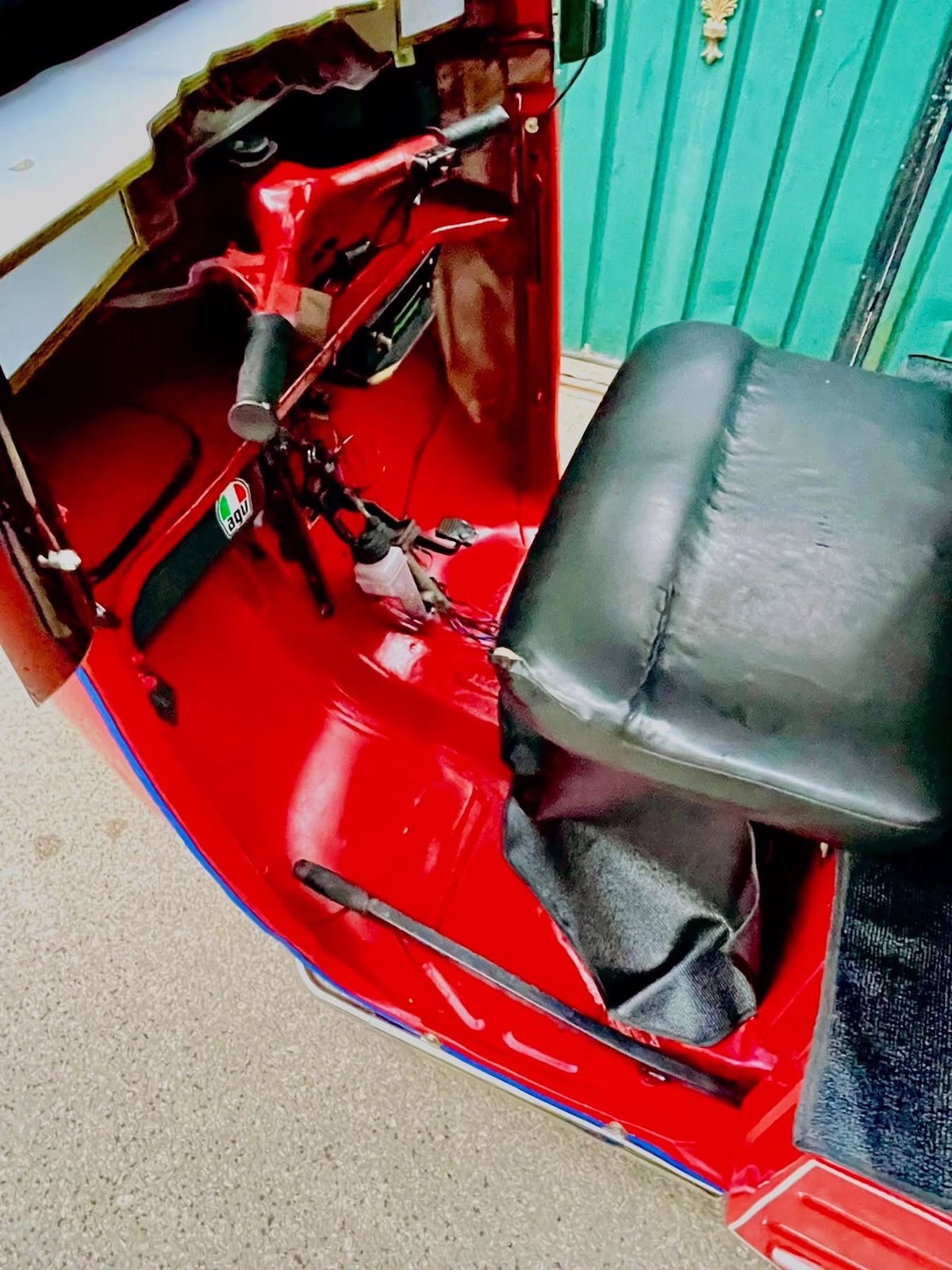 Bajaj 2 stroke 2005 - பயன்படுத்தப்பட்டது முச்சக்கர வண்டி sale in Sri Lanka - patpat.lk