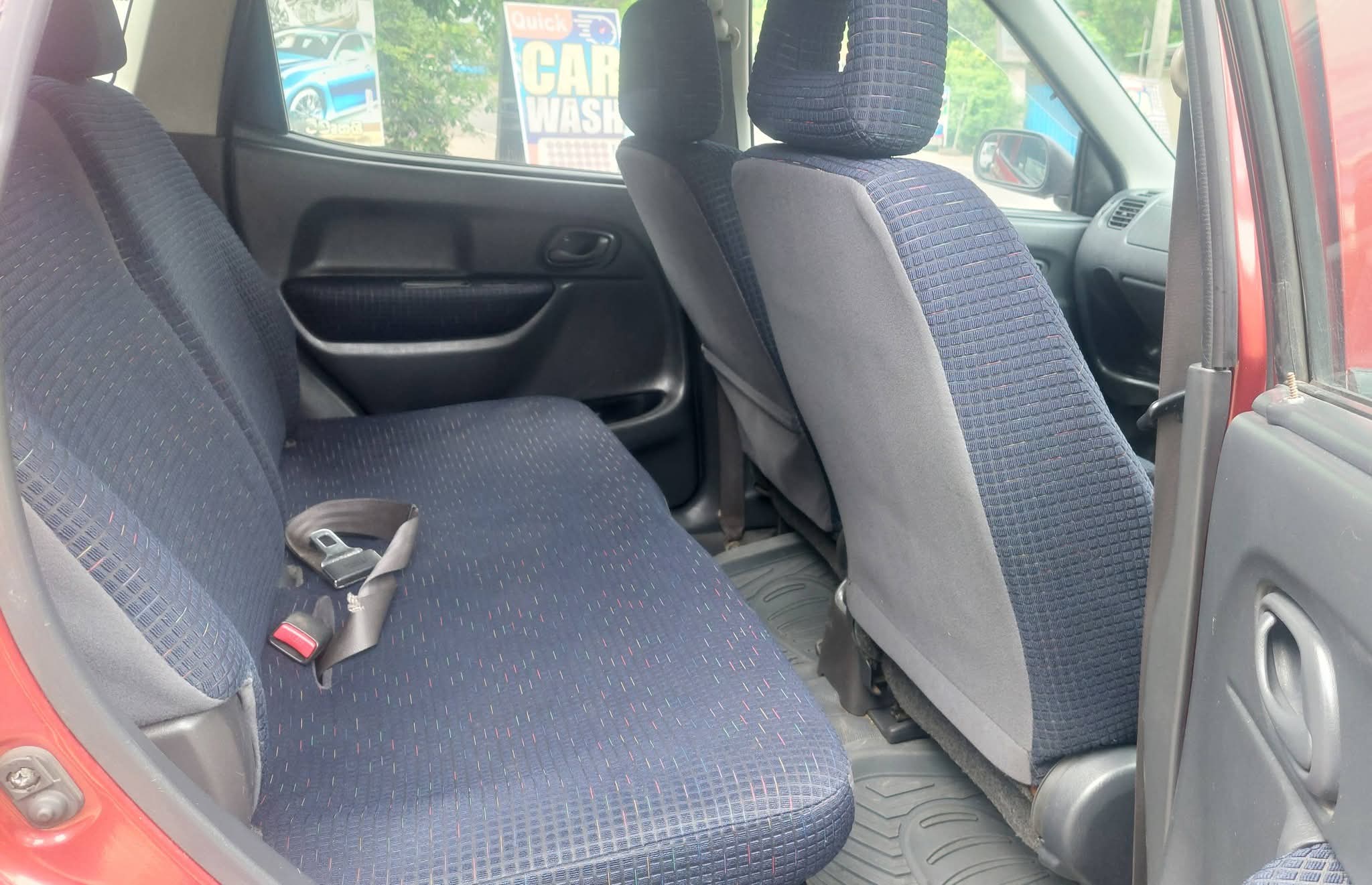 Suzuki Swift 2002 - பயன்படுத்தப்பட்டது கார் sale in Sri Lanka - patpat.lk