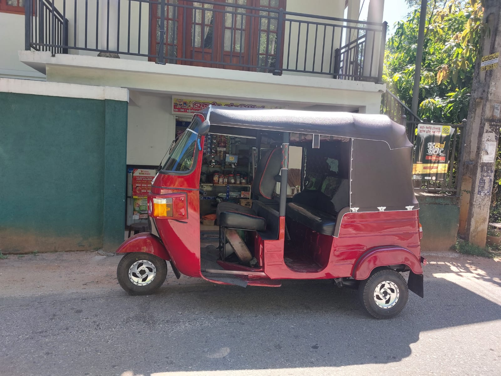 Bajaj Three Wheel 2011 - Used Three wheeler sale in Sri Lanka - patpat.lk