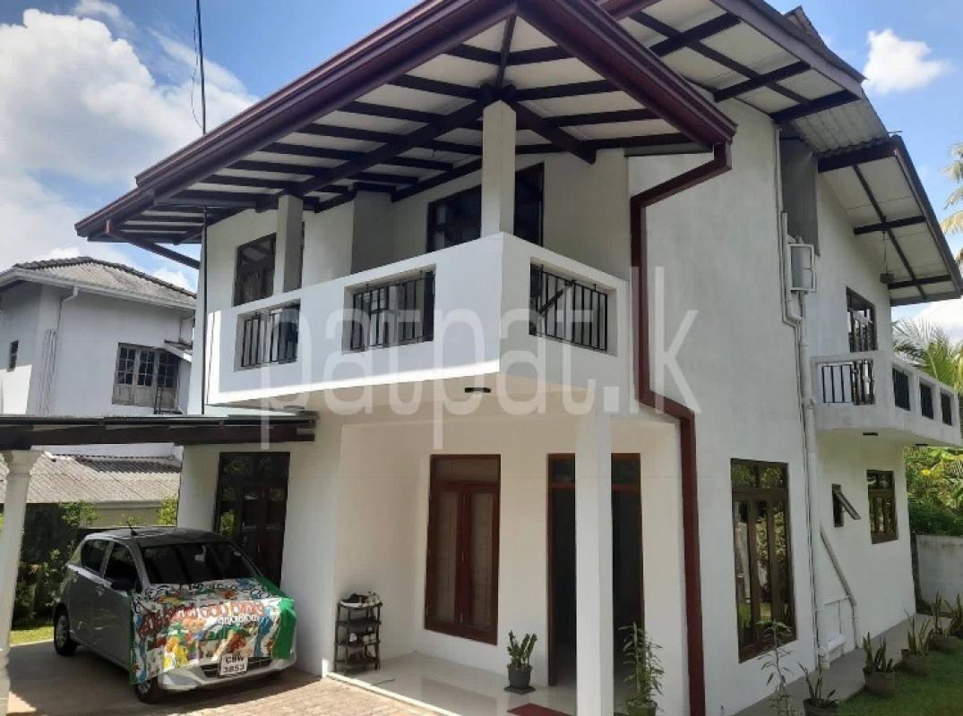 House for Sale in Athurugiriya ads-image-1