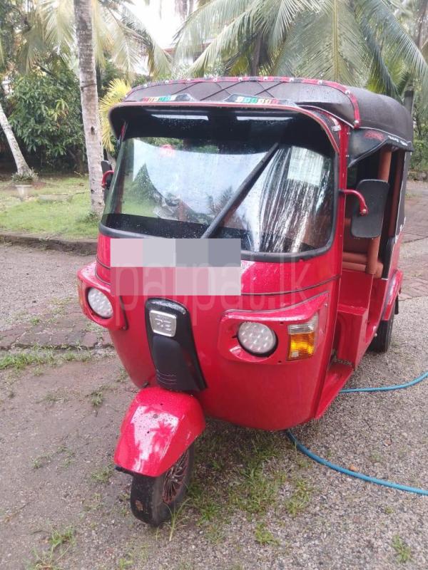 Bajaj 4 stroke 2011 - Used Three wheeler sale in Sri Lanka - patpat.lk