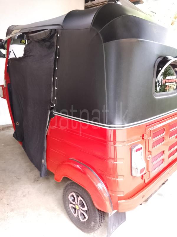 Bajaj 4 stroke 2011 - භාවිතා කරන ලද ත්‍රිරෝද රථය sale in Sri Lanka - patpat.lk