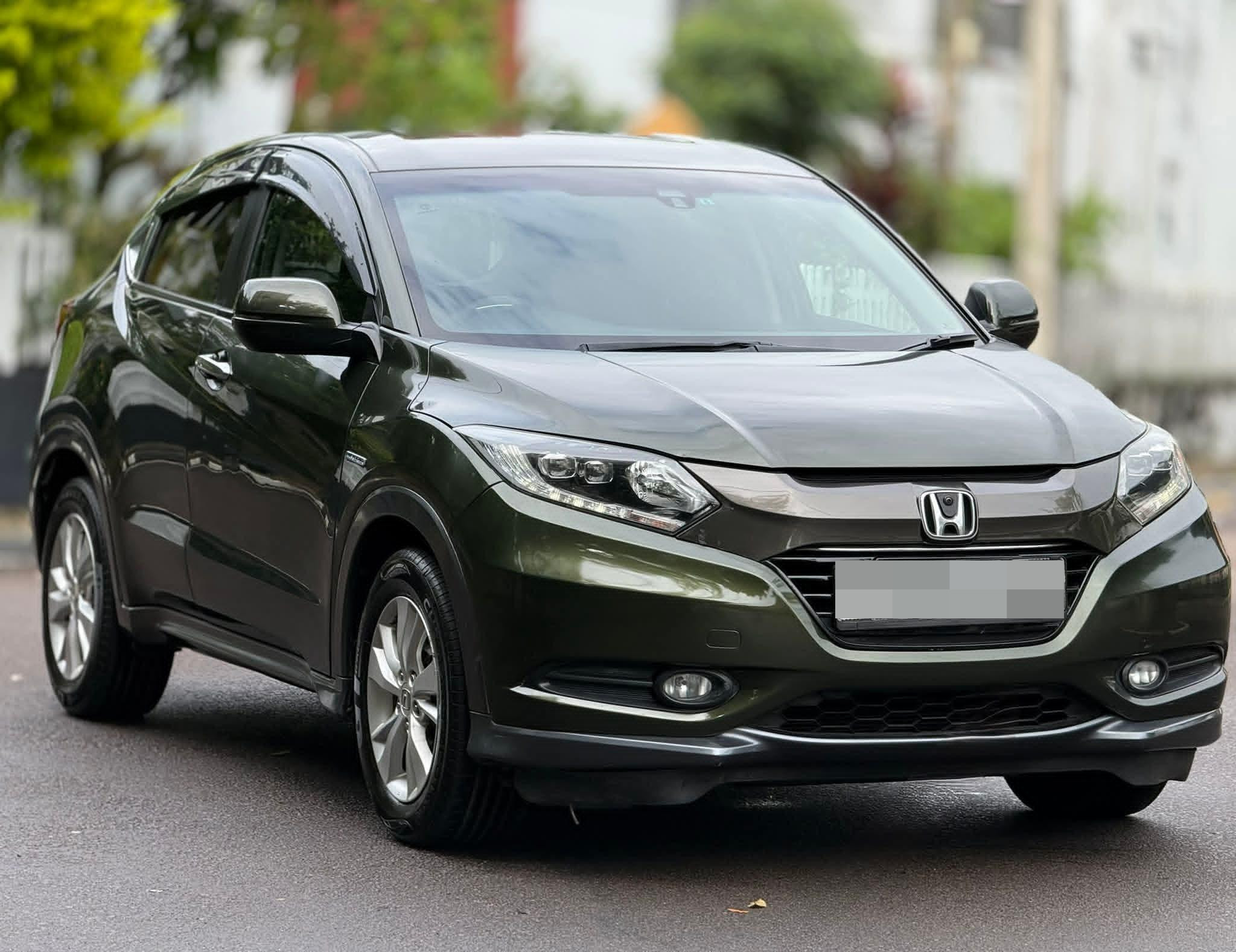 Honda Vezel 2014 - Used SUV sale in Sri Lanka - patpat.lk