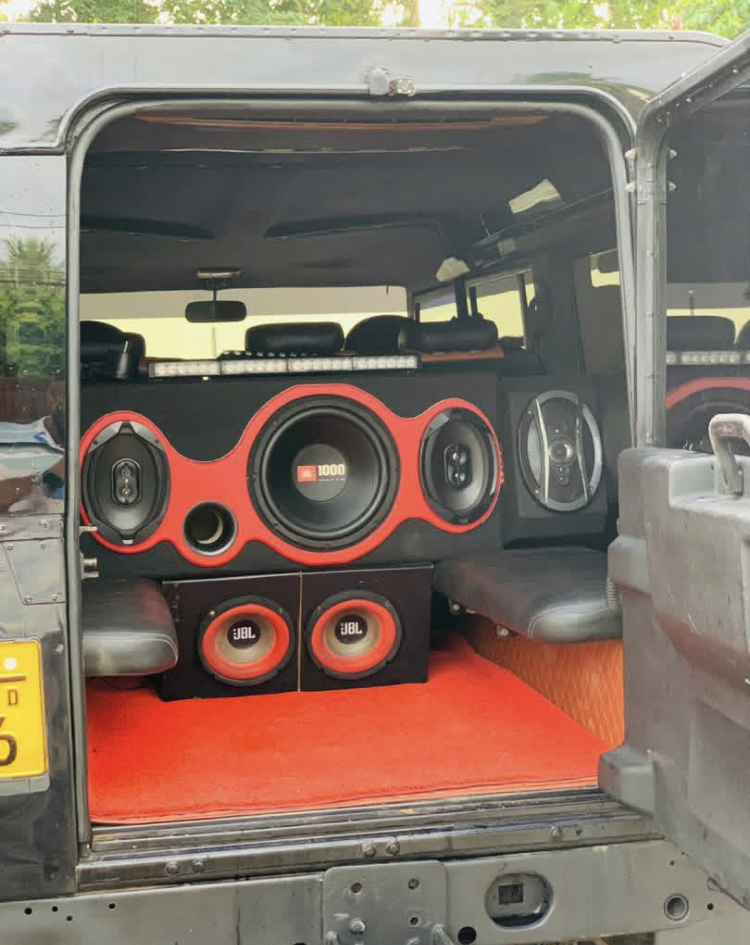 Land Rover Defender 2003 - Used SUV sale in Sri Lanka - patpat.lk