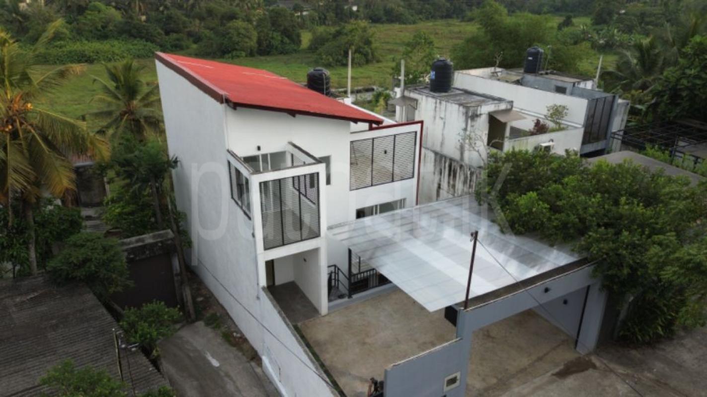 House for Sale in Kottawa ads-image-1