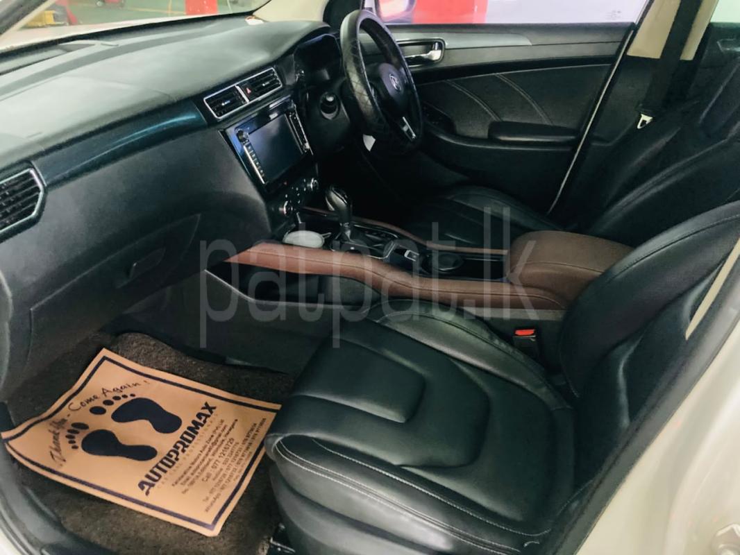 DFSK Glory 2019 - භාවිතා කරන ලද SUV රථය sale in Sri Lanka - patpat.lk