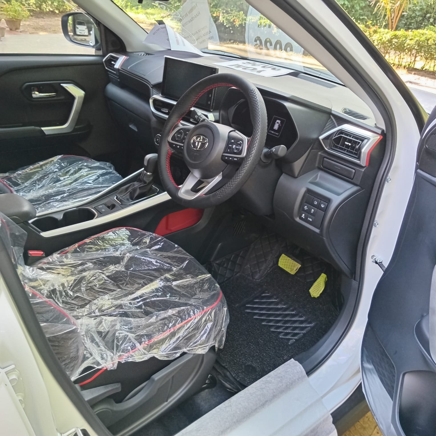 Toyota Raize 1200 - சான்றளிக்கப்பட்டது SUV sale in Sri Lanka - patpat.lk