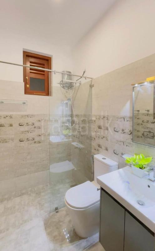 House for Sale in Athurugiriya