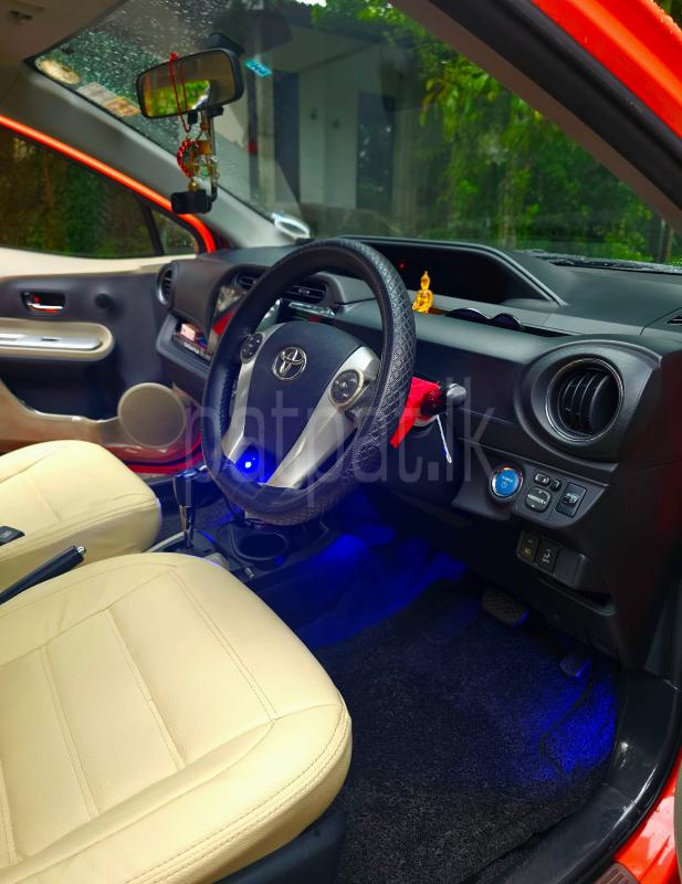 Toyota Aqua 2012 - பயன்படுத்தப்பட்டது கார் sale in Sri Lanka - patpat.lk
