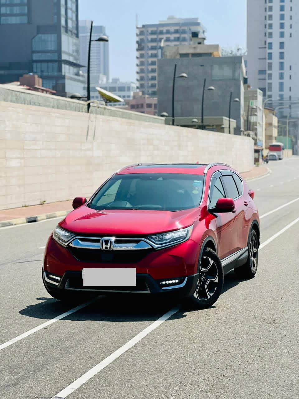 Honda CR V 2018 - Used SUV sale in Sri Lanka - patpat.lk