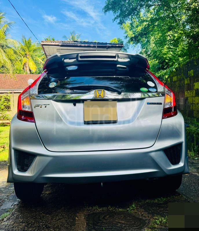 Honda Fit 2013 - பயன்படுத்தப்பட்டது கார் sale in Sri Lanka - patpat.lk