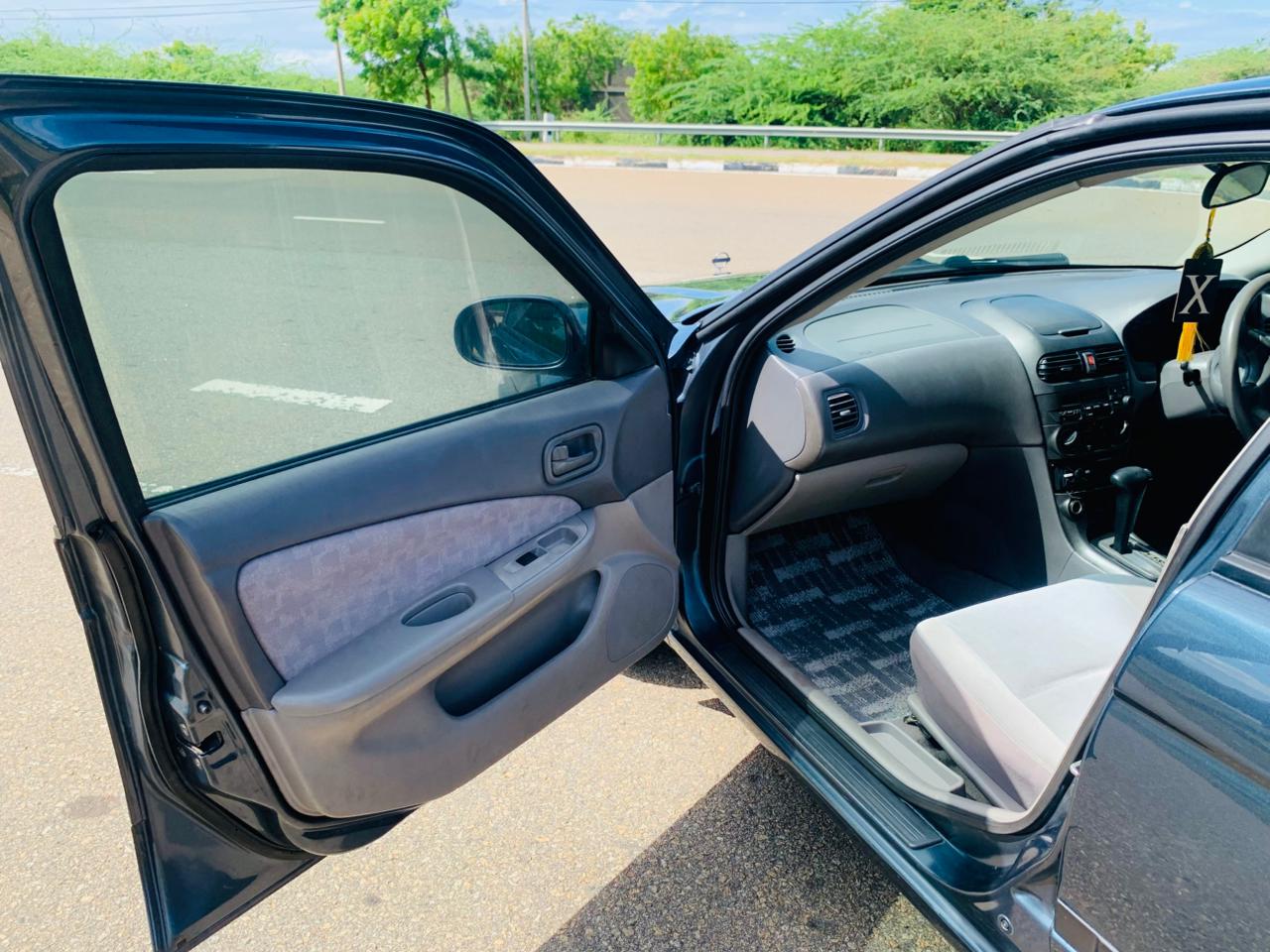 Nissan FB 15 2000 - பயன்படுத்தப்பட்டது கார் sale in Sri Lanka - patpat.lk