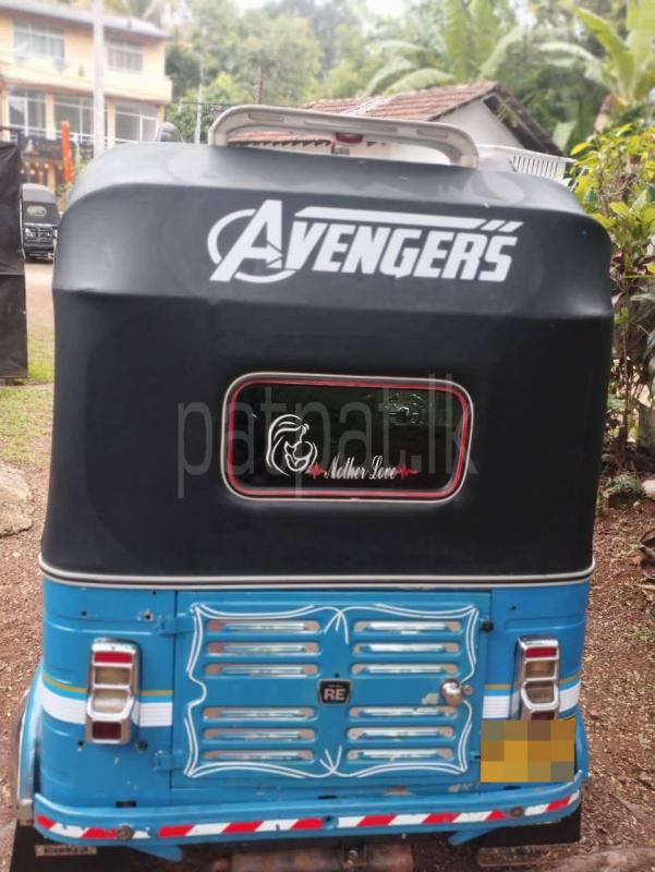 Bajaj Three Wheel 2015 - பயன்படுத்தப்பட்டது முச்சக்கர வண்டி sale in Sri Lanka - patpat.lk