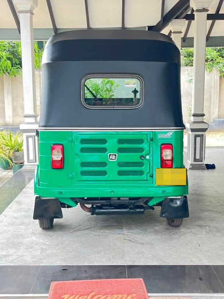 Bajaj Three Wheel 2018 - භාවිතා කරන ලද ත්‍රිරෝද රථය sale in Sri Lanka - patpat.lk