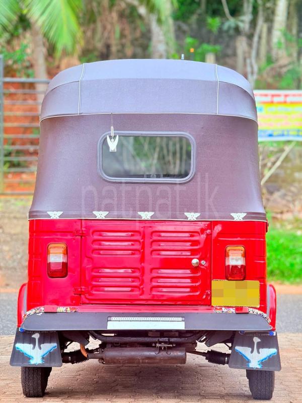 Bajaj Three Wheel 2012 - பயன்படுத்தப்பட்டது முச்சக்கர வண்டி sale in Sri Lanka - patpat.lk