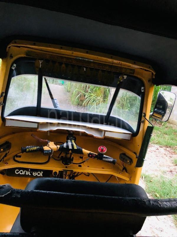 Advertisement image 4