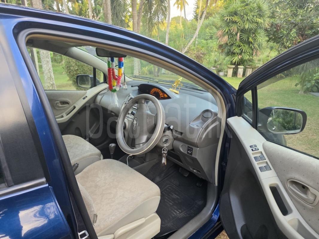 Toyota Vitz 2009 - Used Car sale in Sri Lanka - patpat.lk