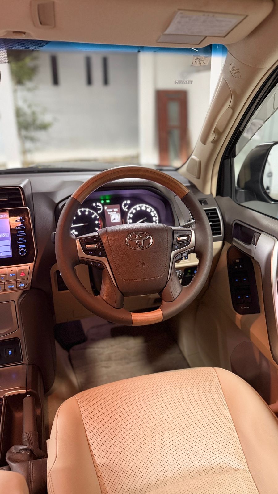 Toyota Land Cruiser Prado 2023 - Brand New SUV sale in Sri Lanka - patpat.lk