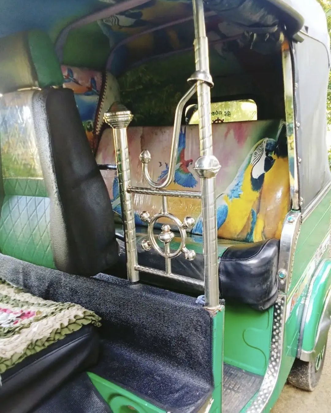 Bajaj Three Wheel 2011 - Used Three wheeler sale in Sri Lanka - patpat.lk