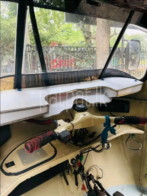 Advertisement image 6