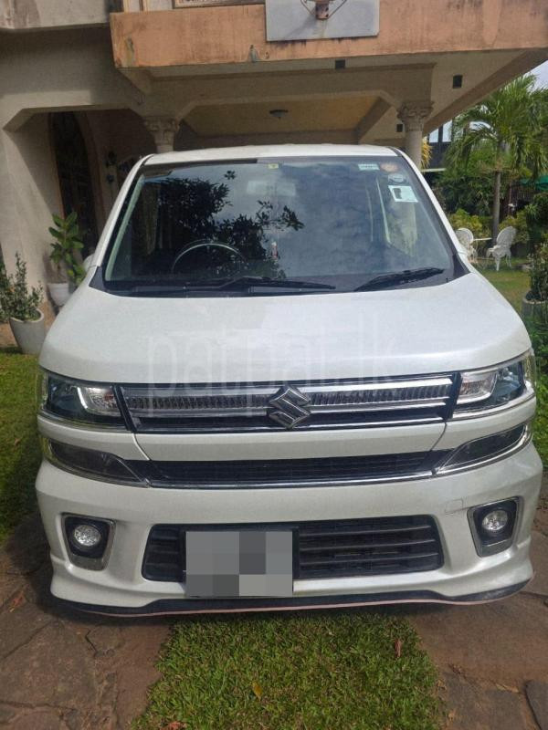 Suzuki Wagon R 2017 - பயன்படுத்தப்பட்டது கார் sale in Sri Lanka - patpat.lk